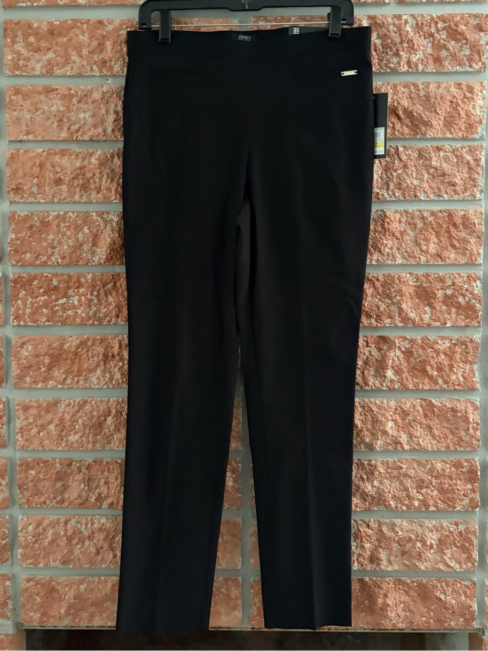 Jones New York Black slim ankle pants